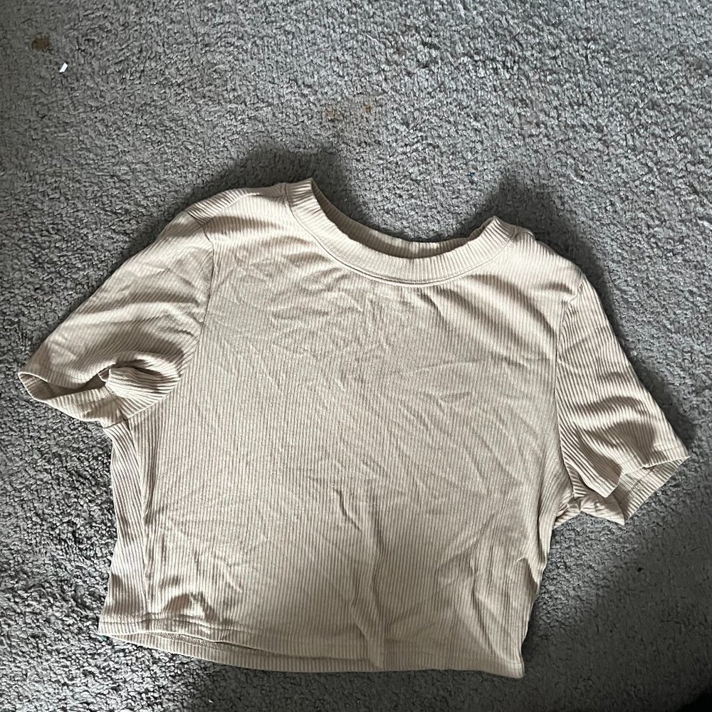 Light Brown Ribbed Crop Top - Picture 3 of 3